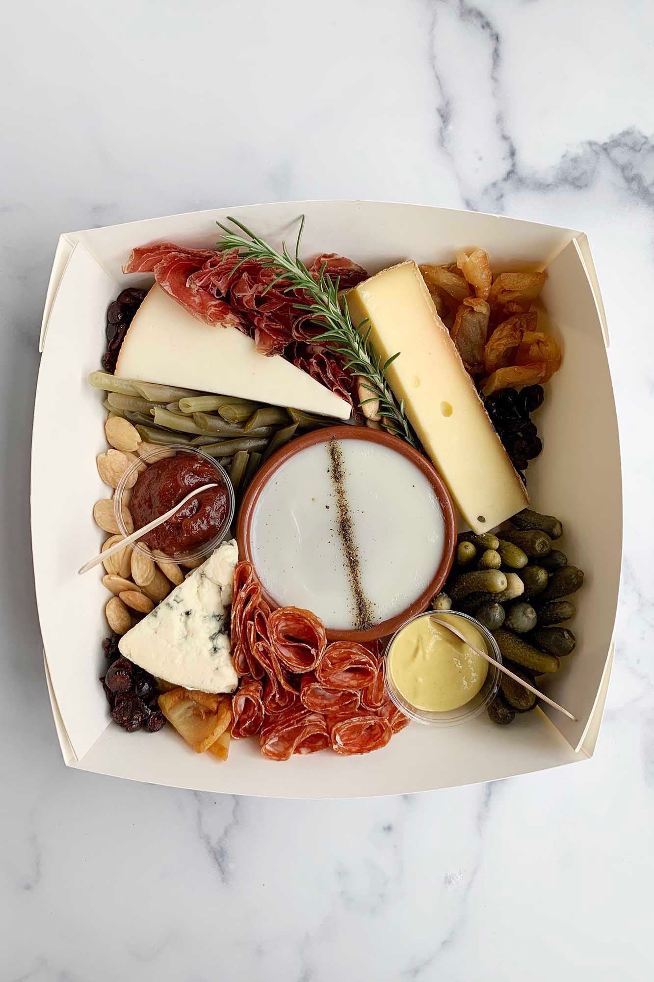 MEALS + GRAZING BOXES